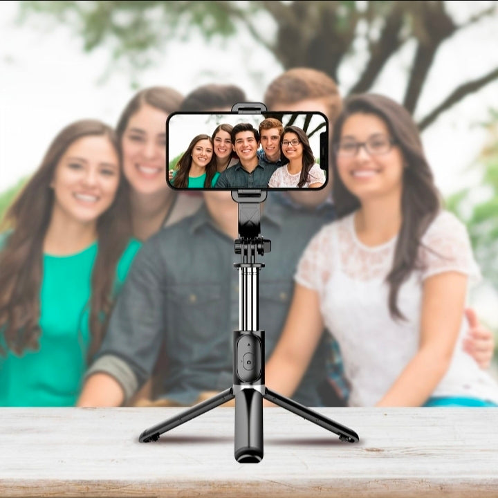 Extendable Tripod/ Selfie Stick